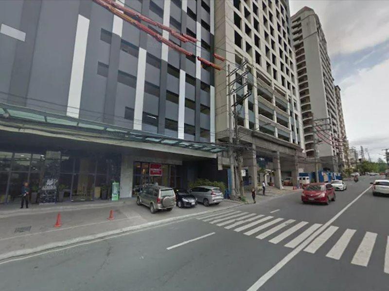 Summit Hotel Greenhills Quezon City Exterior photo