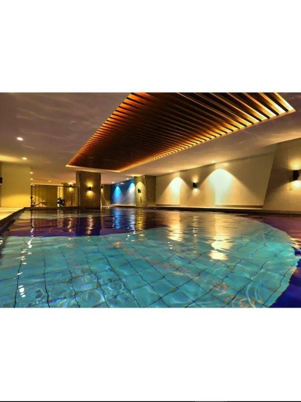 Summit Hotel Greenhills Quezon City Exterior photo