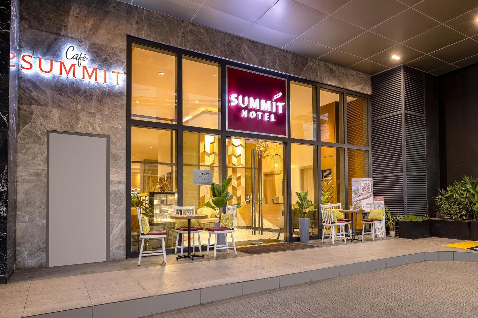 Summit Hotel Greenhills Quezon City Exterior photo