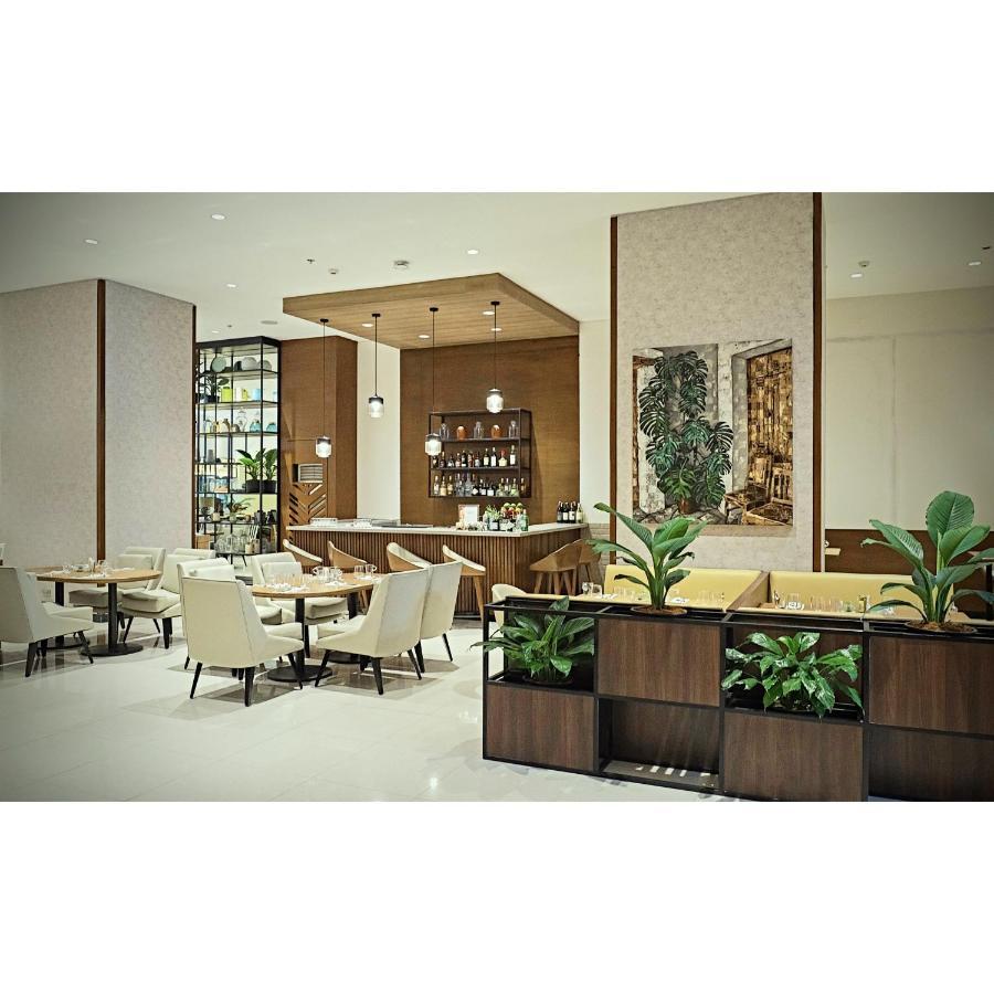 Summit Hotel Greenhills Quezon City Exterior photo